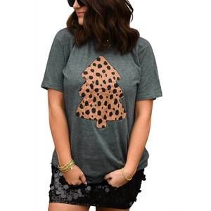 NEW GLAM N GO BOUTIQUE leopard christmas tree tee in heather green